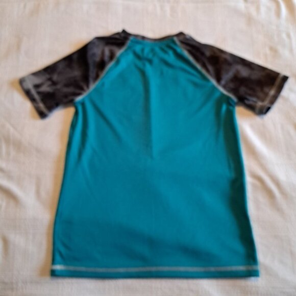 Jumping Beans Mario Kart Active wear boys shirt size 8 - Picture 3 of 4